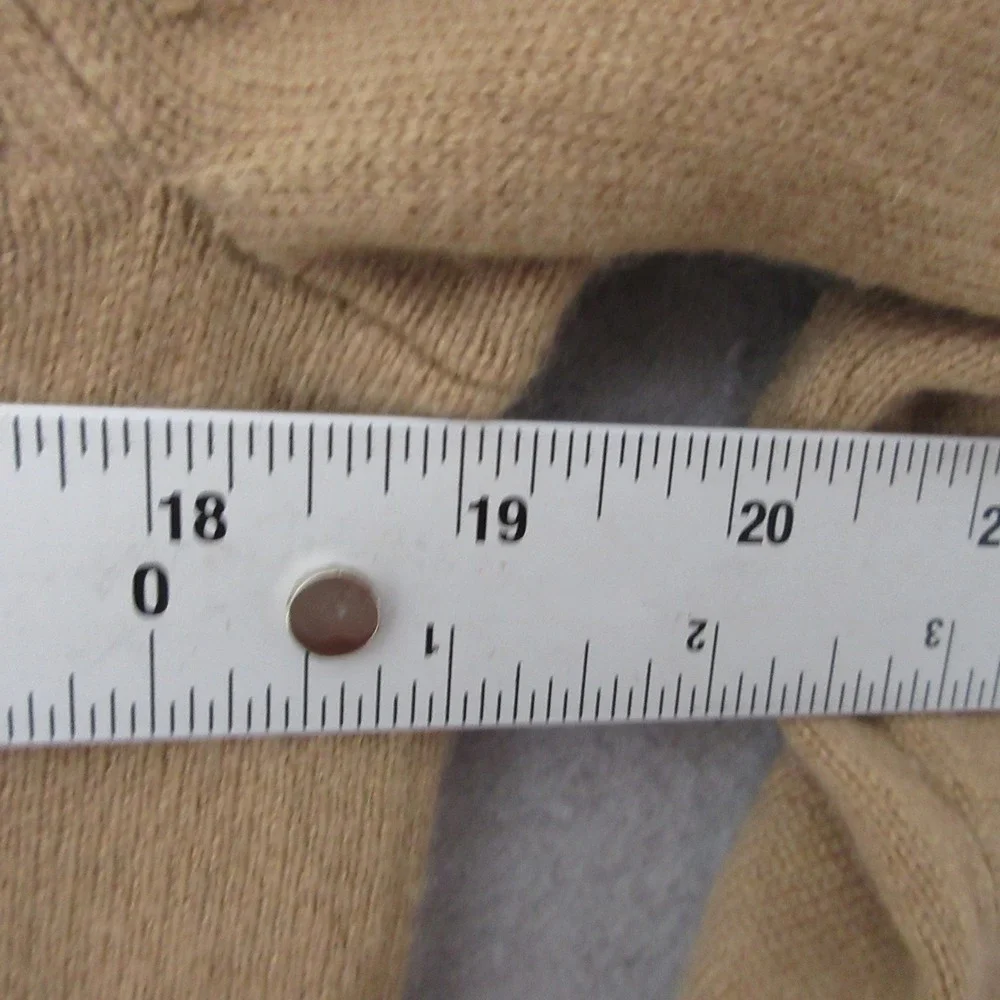 Everlane Sweater Small Camel Cashmere Crewneck Minimalist Quiet‎ Luxury Neutral